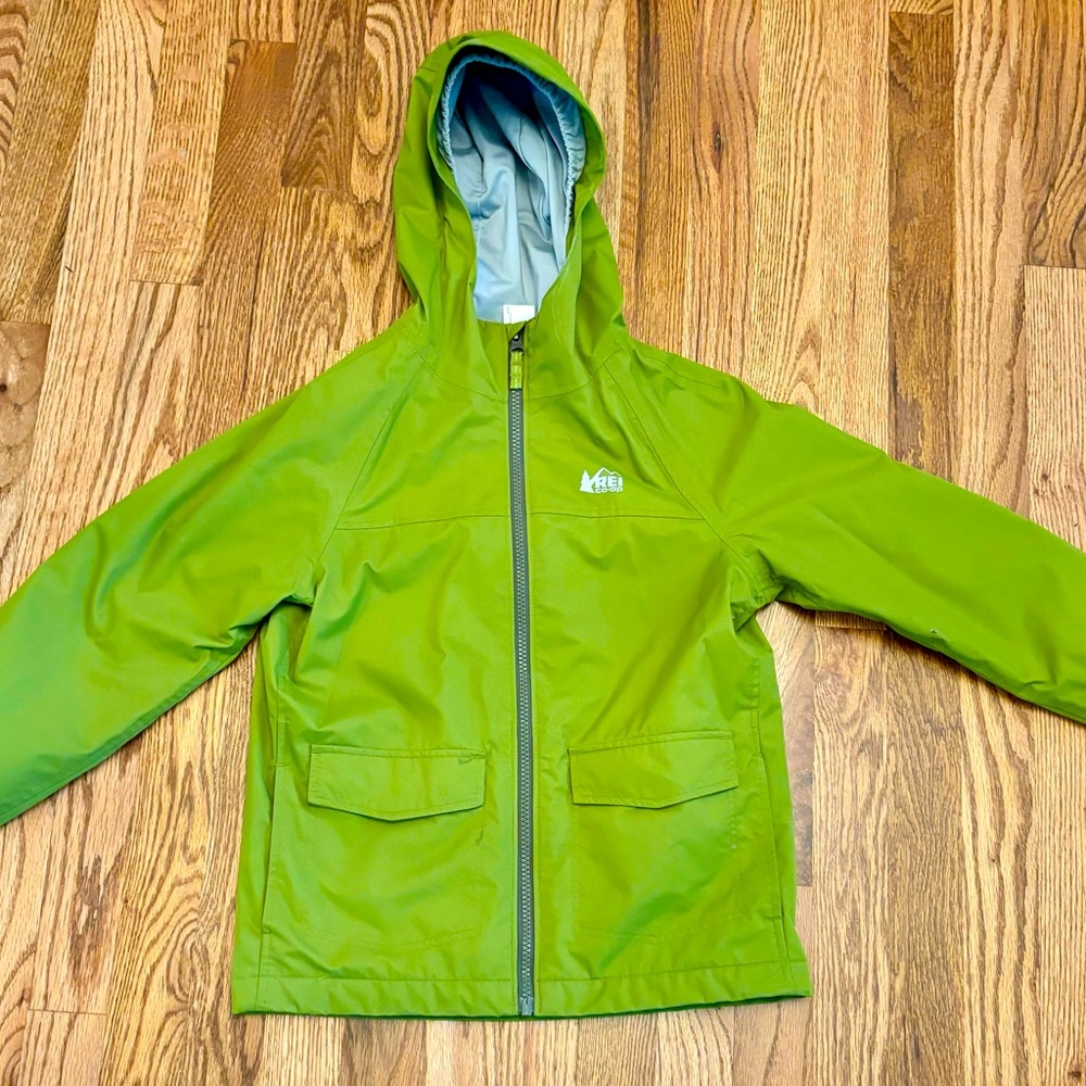 Kids REI CO-OP lined rain jacket Size 8